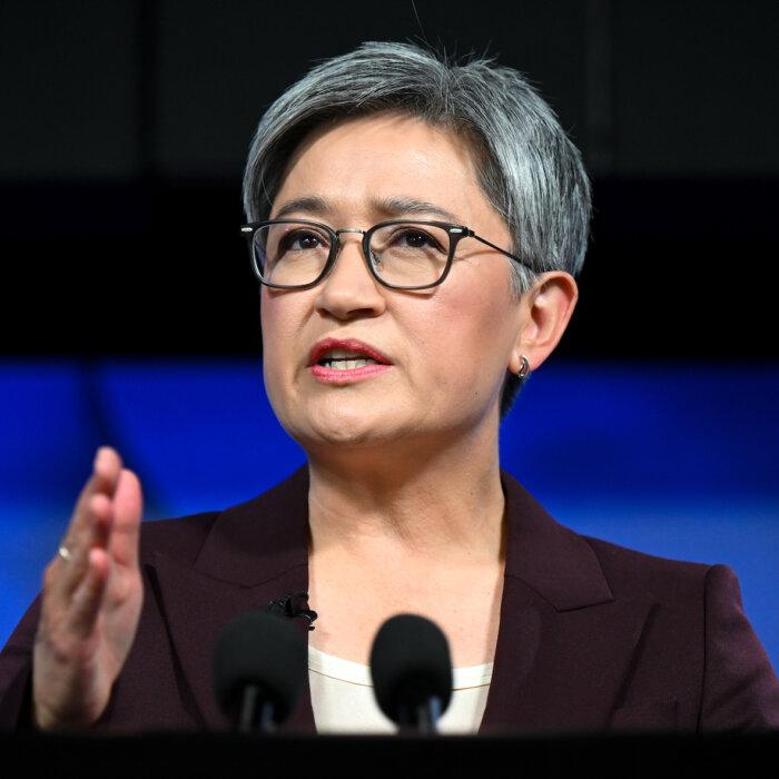 Penny Wong Urges Israel to Abandon Ground Offensive into Rafah
