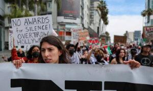 Pro-Palestine Protesters Disrupt Traffic Before Oscars
