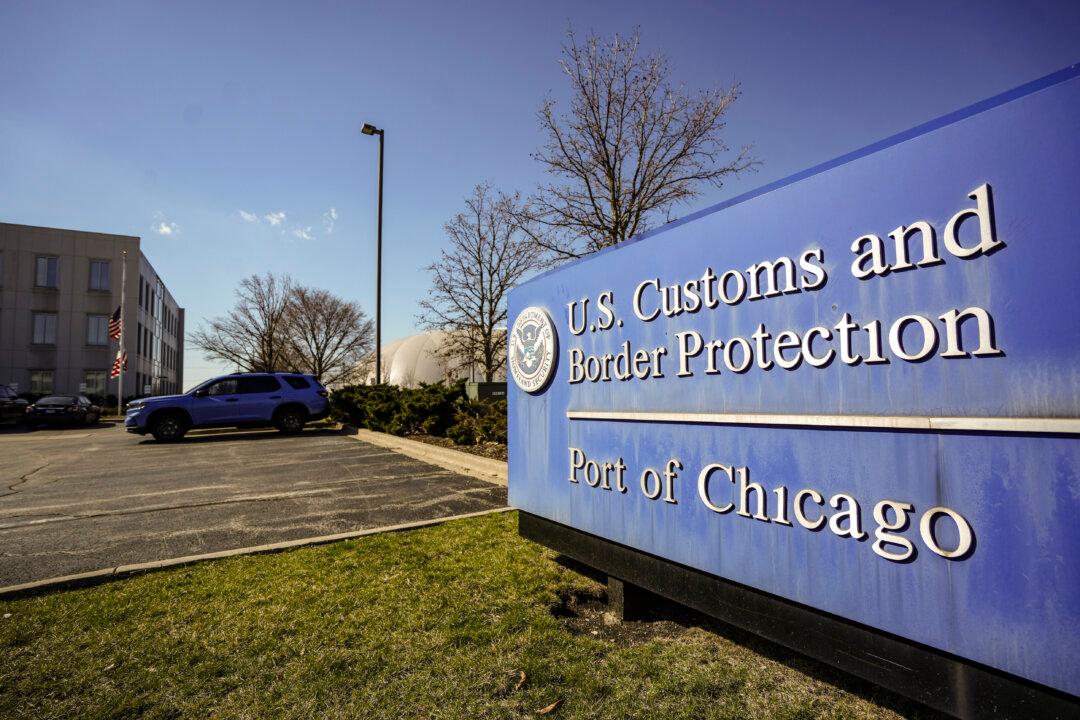 Lawmaker Raises Alarm Over ‘Religious Profiling’ at Chicago Airport