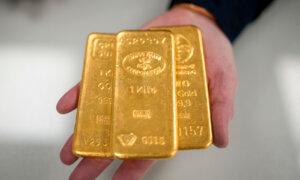 Citi Raises Gold Price Target to $3,200 Amid Strong Demand and Fed Policy Signals
