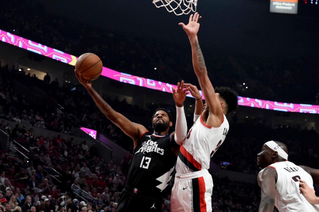 Clippers Cap Season Sweep With Easy Win Over Blazers
