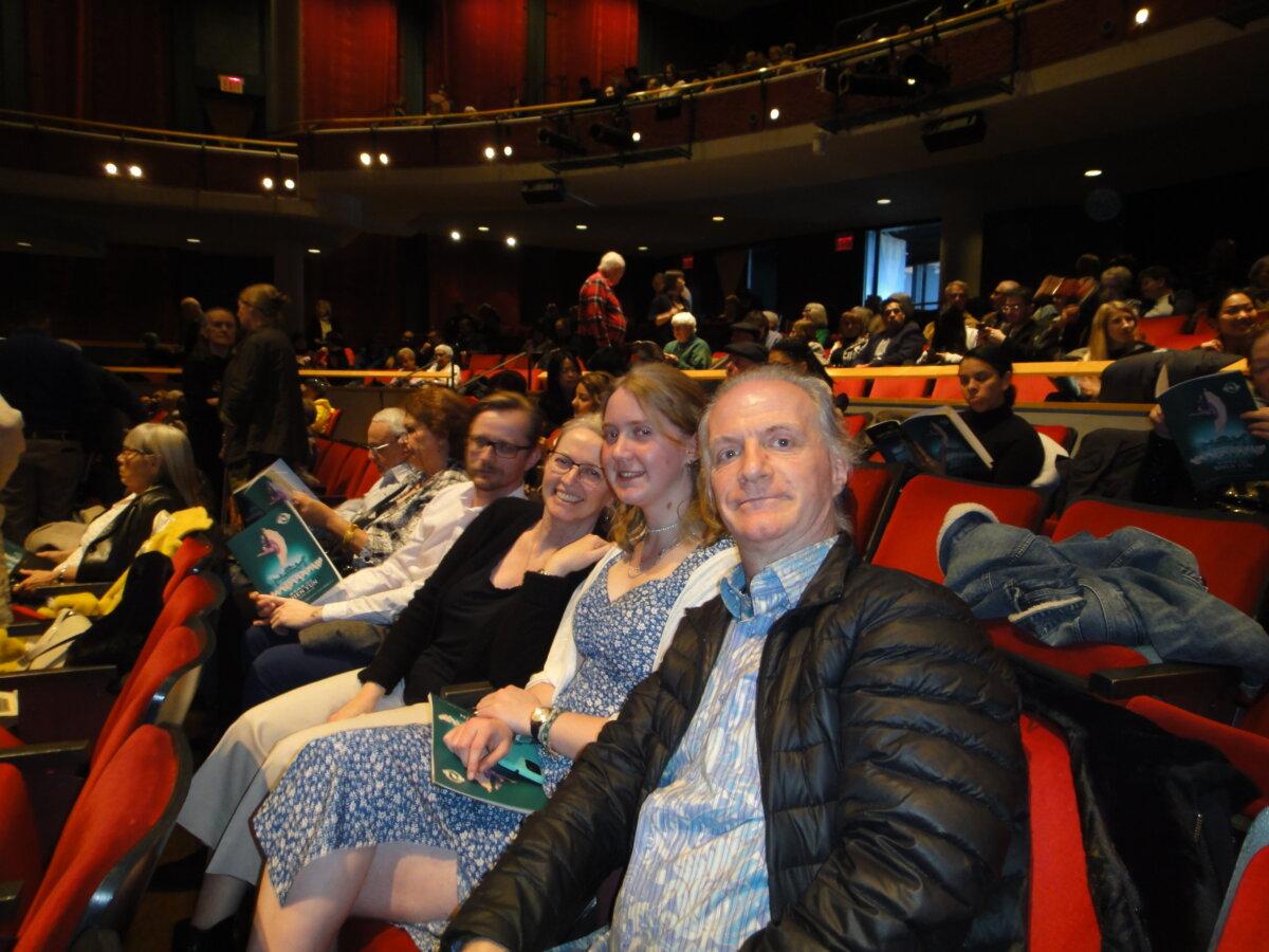 (L<span style="font-weight: 400">–</span>R) Janice, Zoe, and Grant Whatford attended Shen Yun Performing Arts at the Living Arts Centre in Mississauga, Ontario, on March 23, 2024. (Dongyu Teng/The Epoch Times)