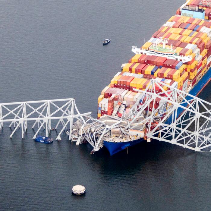 LIVE 9 AM ET: View of Wreck of Baltimore Bridge (March 28)