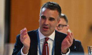 Premier Urges Australians to Stop ‘Throwing Red Meat’ Over Australia Day