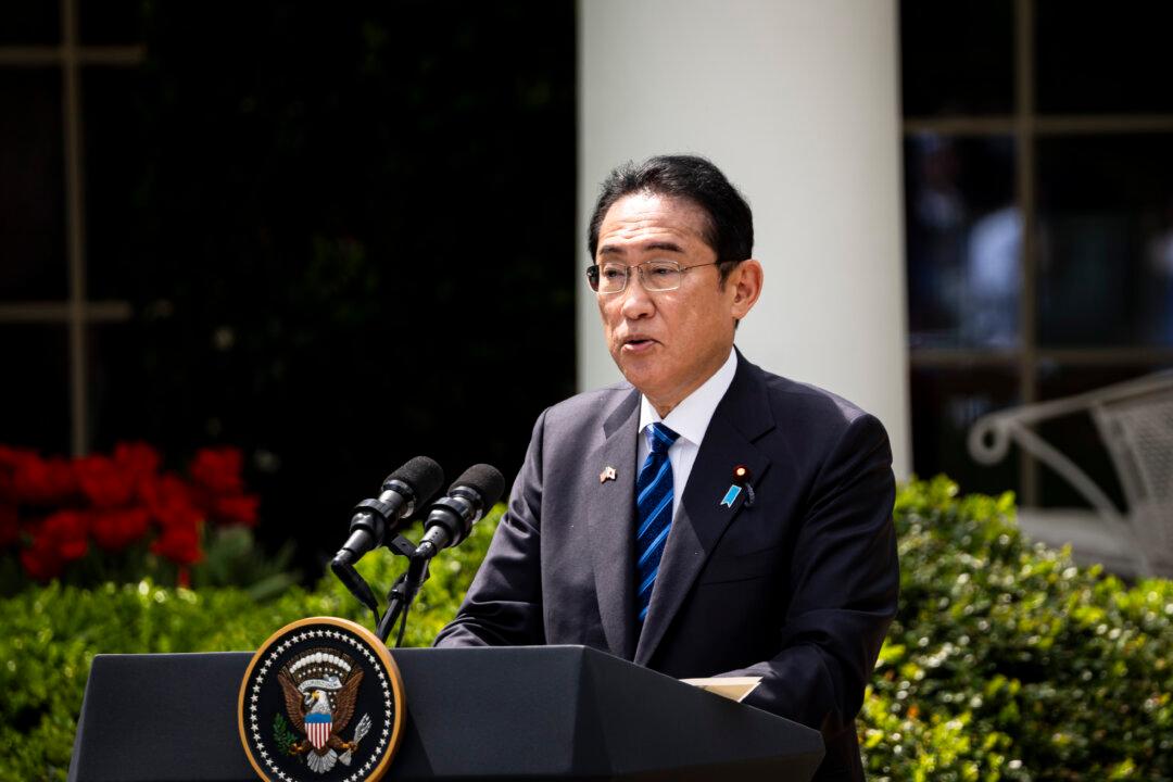 Japanese Prime Minister Addresses Joint Meeting of US Congress