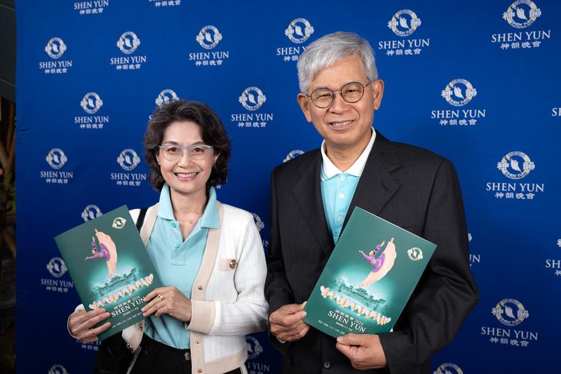 Shen Yun Uplifts the Human Spirit, Says Doctor