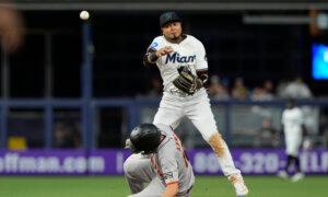 Weathers strikes out a career-high 10 as Marlins rally to beat Giants