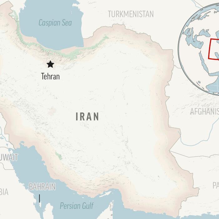 Flights Divert Around Western Iran as Report Says Explosions Heard Near Isfahan