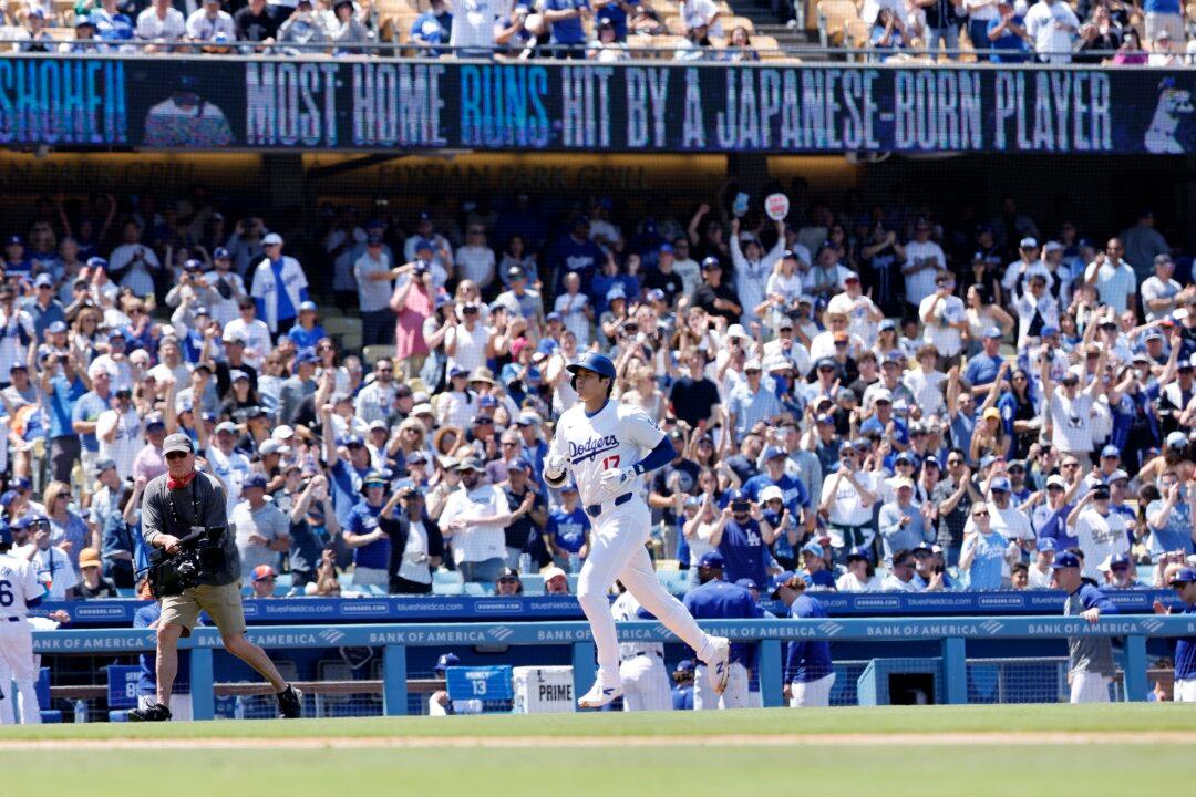 Ohtani Breaks Matsui’s Home Run Record, Dodgers Rout Mets 10–0 to End LA’s Skid, NY’s Win Streak