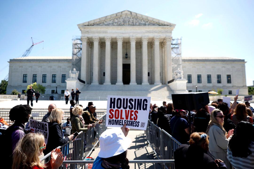Supreme Court Seems Sympathetic to City Trying to Ban Homeless Camps