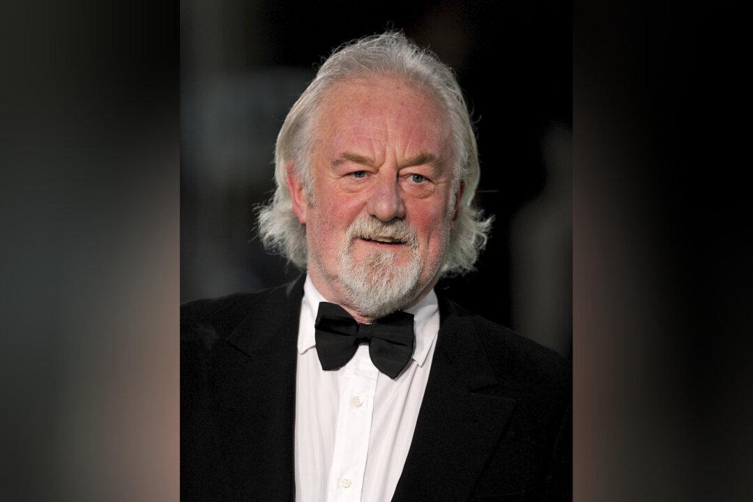 Actor Bernard Hill, of ‘Titanic’ and ‘Lord of the Rings,’ Dies at 79