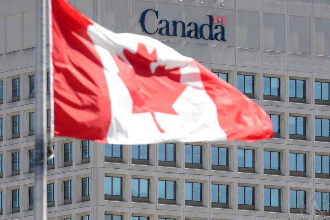 Defence Department Faces Community Pushback Over Radar Transmit Site in Ontario