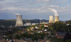 Minister Warns 12,000 Farms at Risk Under Opposition’s Nuclear Energy Plan