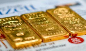 Gold Breaks $3,000 for First Time Amid Global Uncertainty