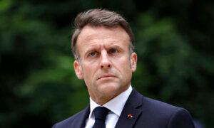 Moody’s Downgrades France Rating Due to Deteriorating Finances, Political Turmoil