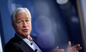 JP Morgan CEO Calls US Stock Market Inflated