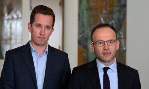 Greens Urge Immediate Rate Cut Amid Global Trade Uncertainty