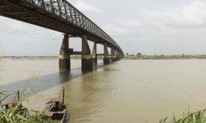 At Least 100 People Are Missing After Boat Capsized in Northern Nigeria