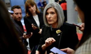 Sen. Ernst Demands Agencies End Talks With Unions on New Work-From-Home Deals