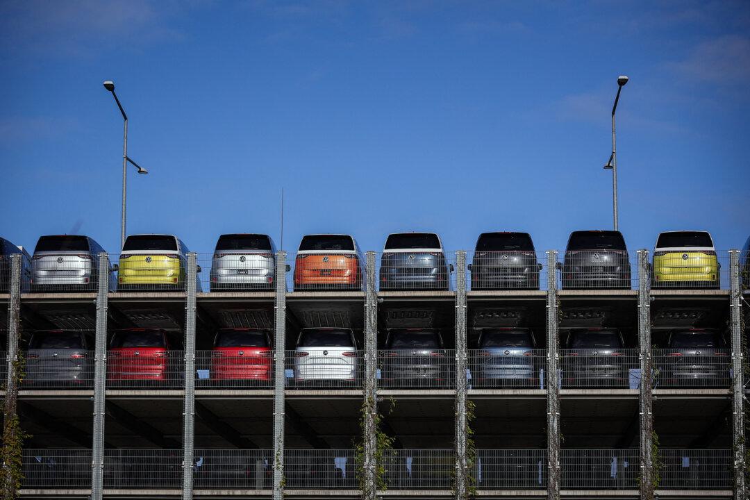 VW Joins Ford in Unveiling Budget EVs to Take on Chinese Rivals