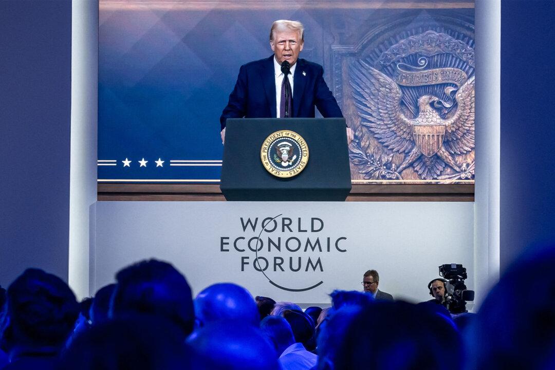 5 Things to Know About Trump’s Order Banning Political Debanking