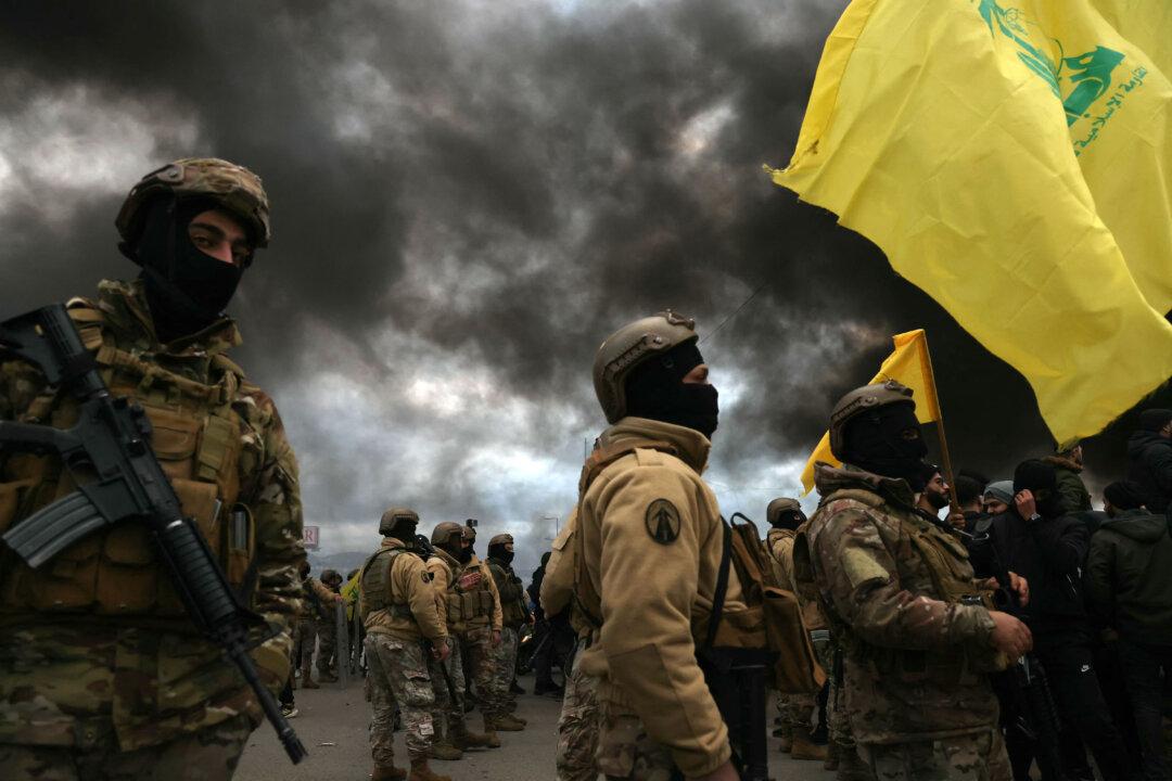 Lebanese Army to Prepare Plan to Disarm Hezbollah