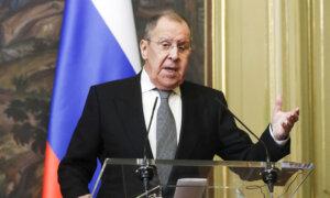 Russian Foreign Minister Rules Out Territorial Concessions to Ukraine