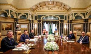 US Pursues Broader Ties With Russia Amid Push for Peace in Ukraine