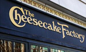 Restaurant Chains Shake Off Spending Fears, Report Strong Sales