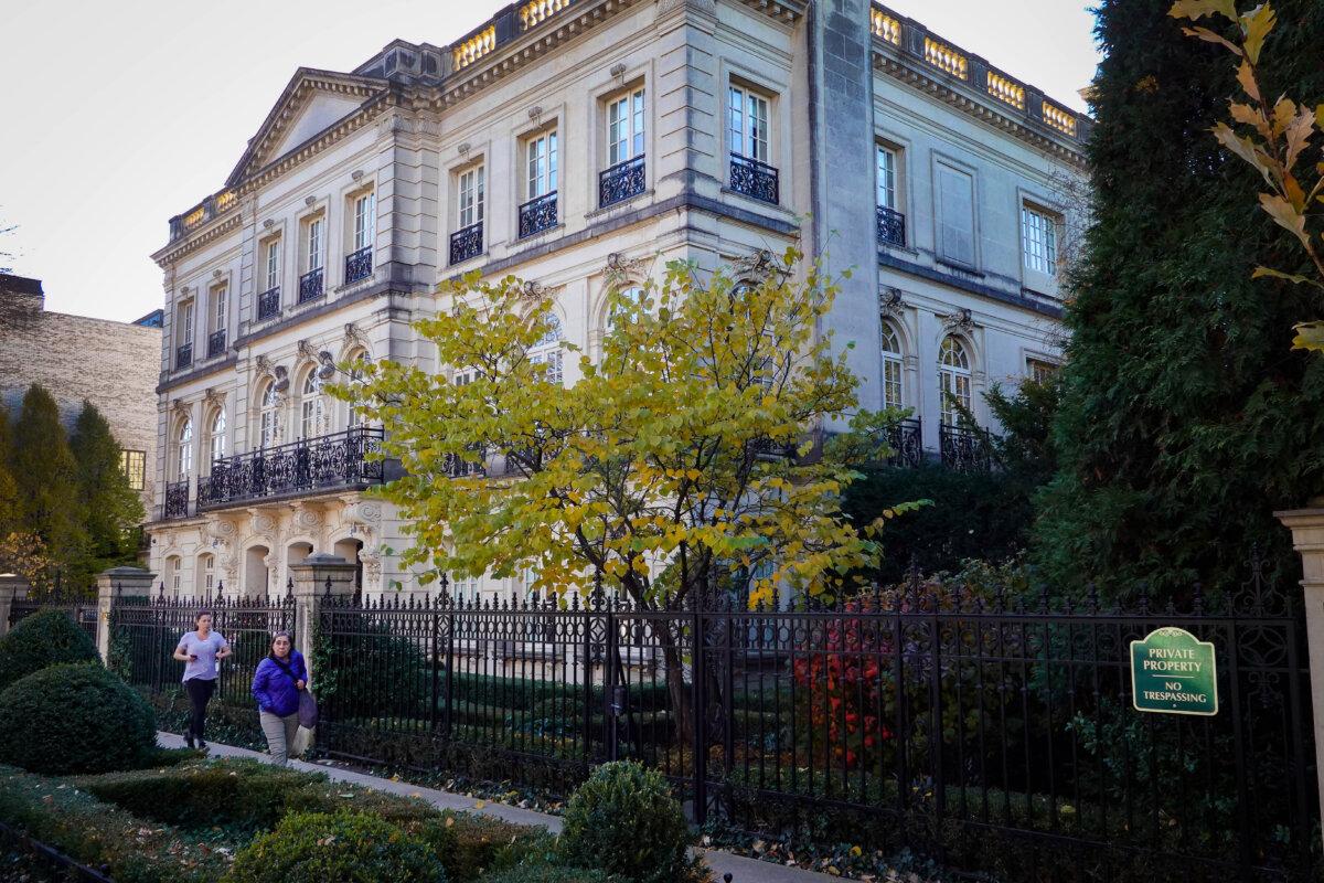 A home with a $23.5 million listing price is offered for sale in Chicago, Ill., on Nov. 13, 2023. (Scott Olson/Getty Images)