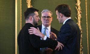 Post-Brexit UK Under Pressure to Balance US and EU Amid Ukraine Diplomacy