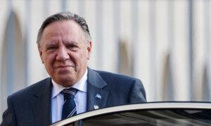 Up to $50 Million in Loans for Quebec Companies Vulnerable to US Tariffs: Legault