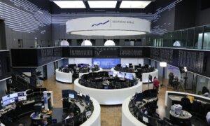 European Bond Yields Reach Near Multi-Year Highs, Closing Gap With US