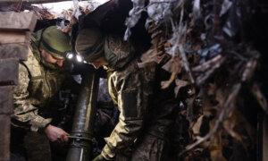 Ukraine at Risk of Losing Kursk Bridgehead Inside Russia