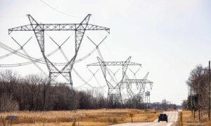 Trump to Declare Emergency After Ontario Imposes Tariffs on Electricity Sold to US