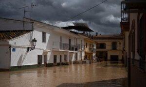 Flash Floods in Southern Spain Prompt Officials to Evacuate Homes. Couple Missing in Rising Waters
