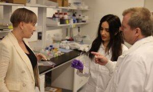 UBC Scientists Invent Stir Stick That Detects Drugs in Drinks