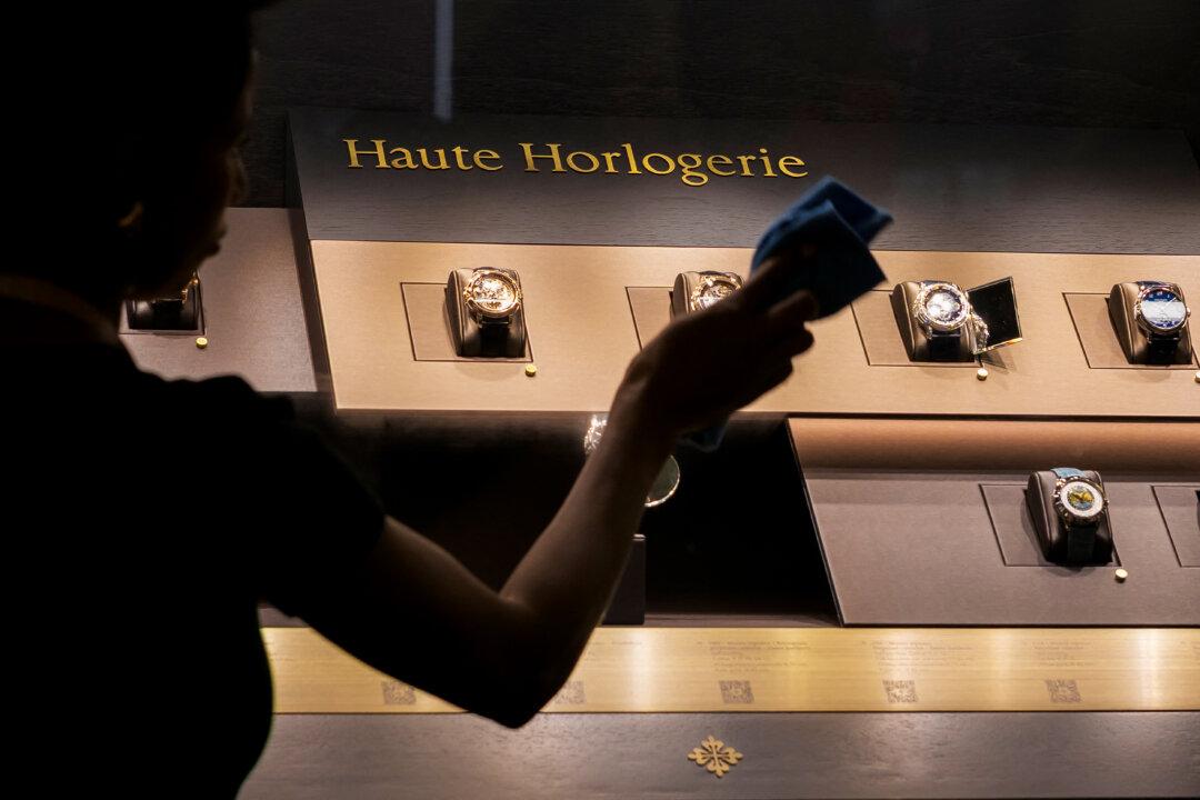 Swiss Government Could Revise Offer in Bid to Avoid High US Tariffs: Economic Minister