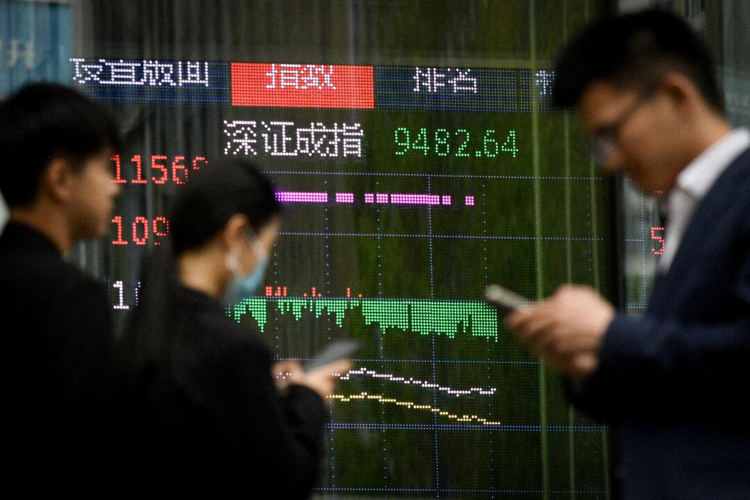 Global Stock Markets Fall Following New US Import Tariffs