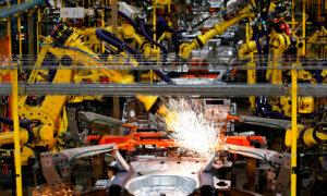US Manufacturing Activity Beats Wall Street Estimates Despite Tariff Uncertainty