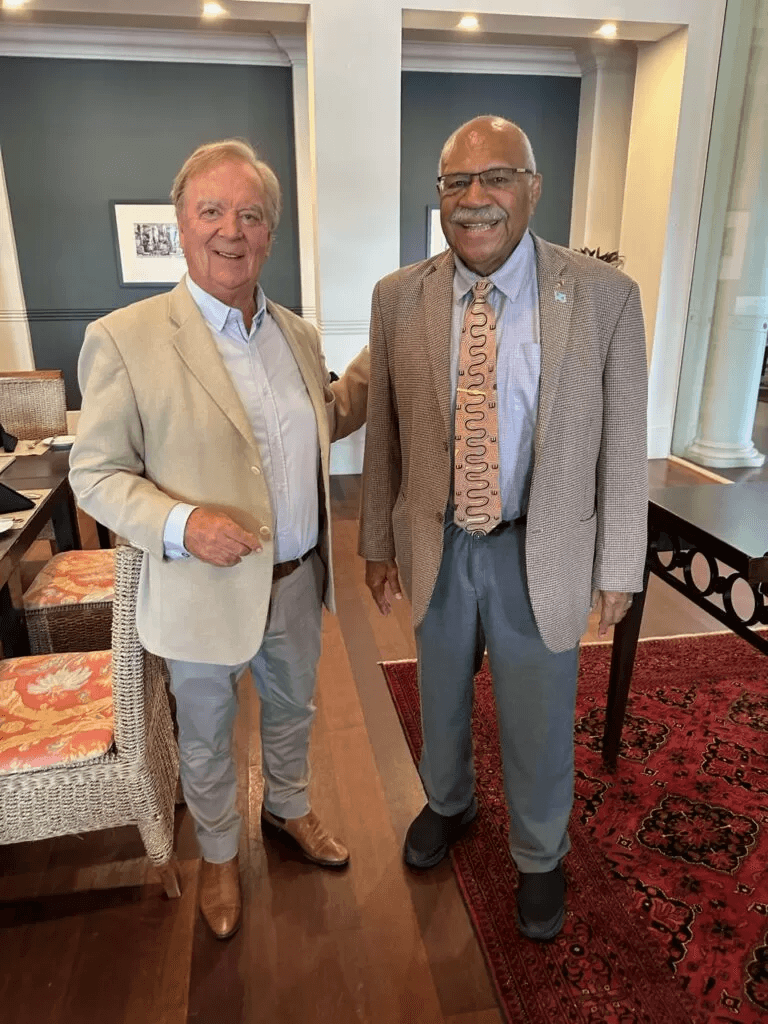 Seatransport Executive Chairman Stuart Ballantyne (L) with Fijian Prime Minister Sitiveni Rabuka (R). (Courtesy Seatransport.)