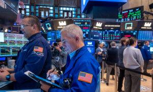 US Stock Markets Rally Amid Trump’s Latest Remarks on Fed’s Powell, China