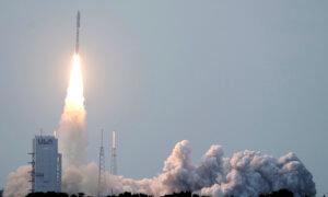 Amazon Launches Its First Internet Satellites to Compete Against SpaceX’s Starlinks