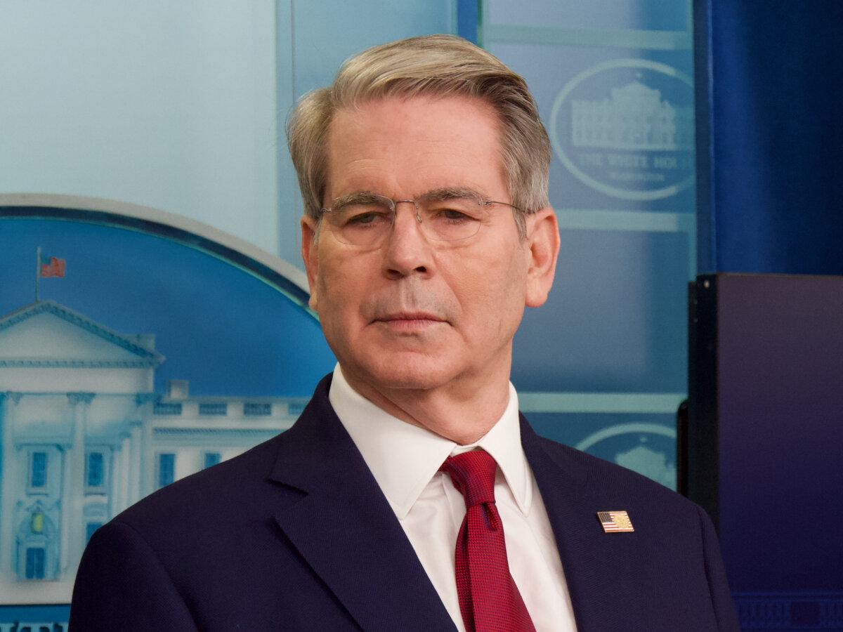 Treasury Secretary Scott Bessent speaks to reporters during a briefing at the White House on April 29, 2025. (Travis Gillmore/The Epoch Times)