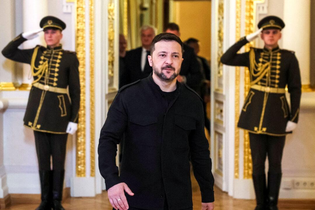Zelenskyy Calls for Increased Pressure on Russia After Overnight Drone and Missile Barrage