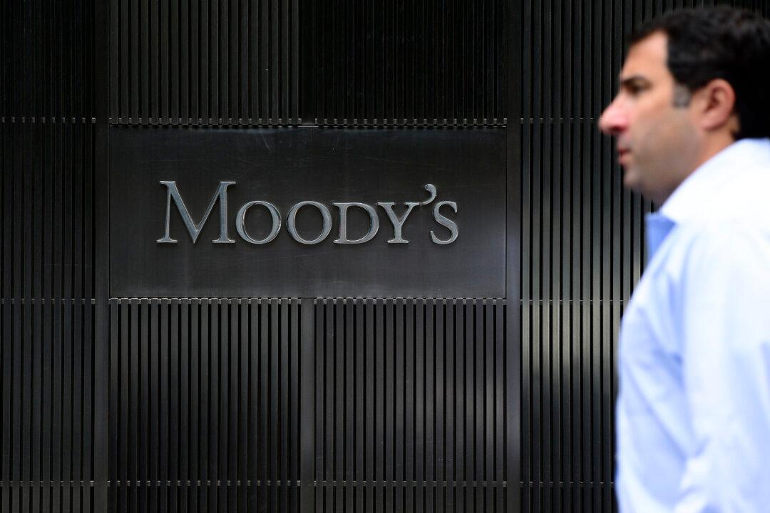 Moody’s Says 22 States Are Already in Recession Despite Strong Overall GDP