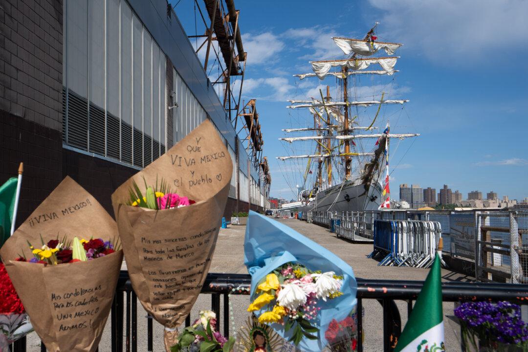 Authorities Identify 2 Cadets Who Died After Mexican Ship Struck Brooklyn Bridge