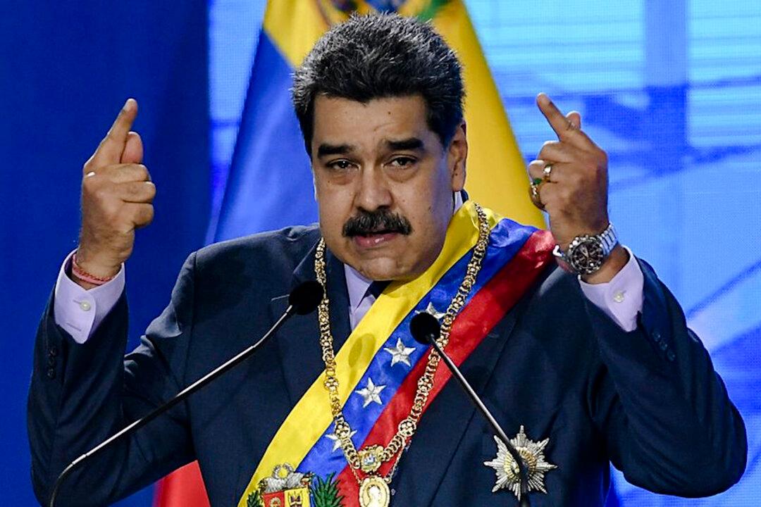 US Arrests Venezuelan National, American Citizen for Allegedly Evading Trade Sanctions