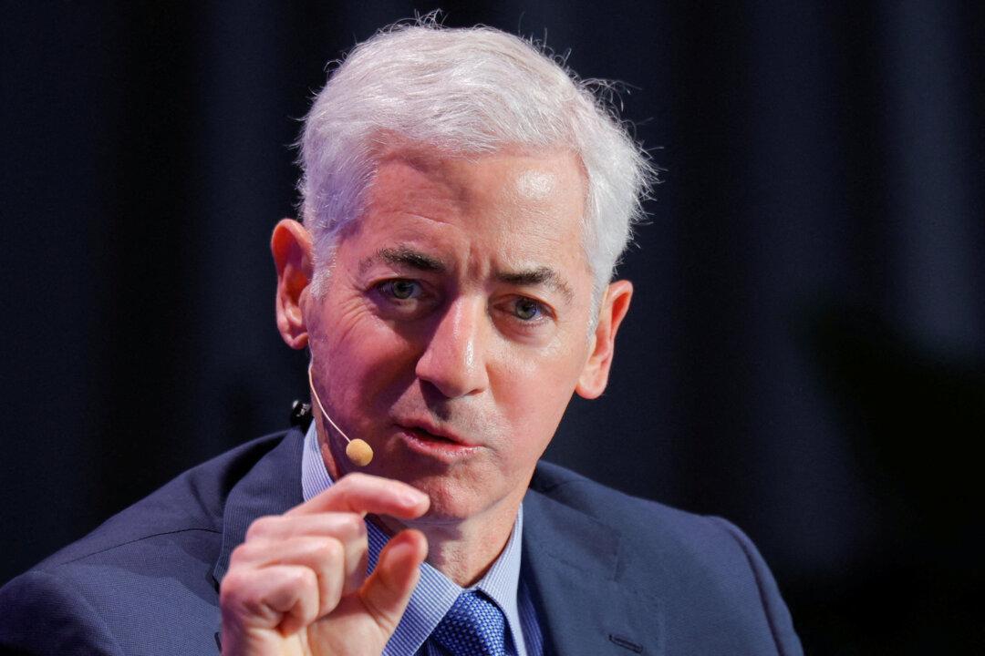 Bill Ackman Calls for Merging Fannie Mae, Freddie Mac Amid Trump’s IPO Push