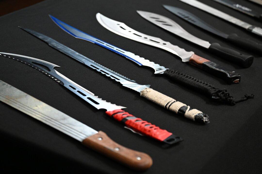 Machete Ban Begins in Victoria, Offenders Face $47,000 Fines